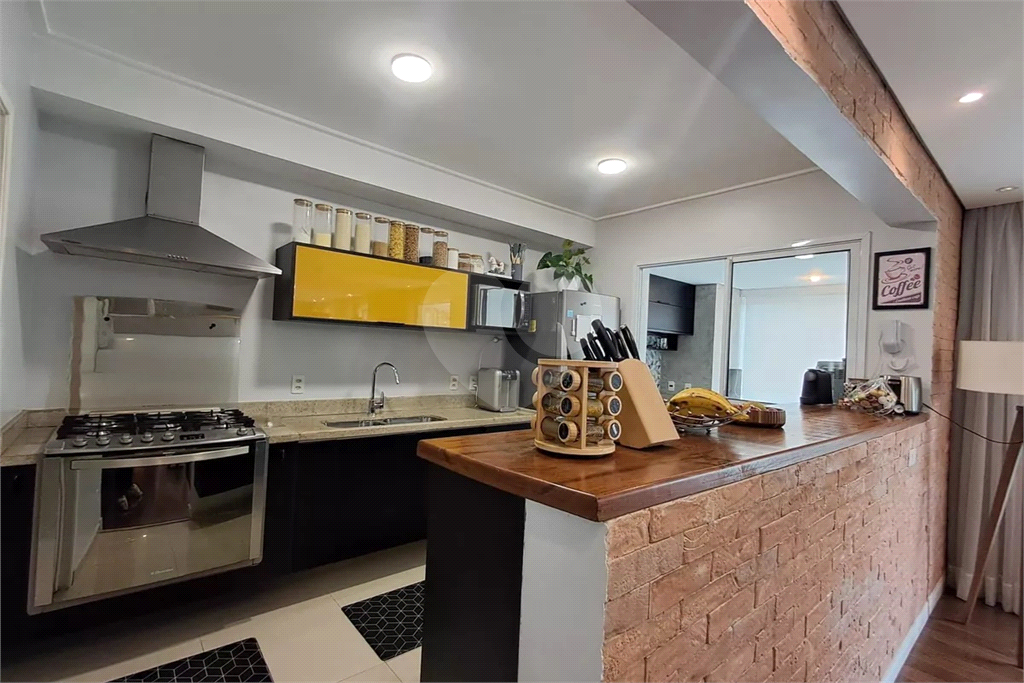 Apartamento Perdizes 3 suítes e 2 vagas de garagem 