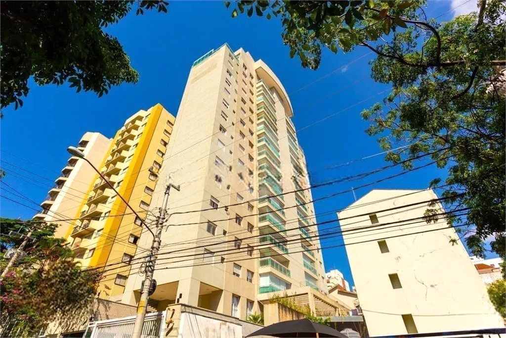 Apartamento Perdizes 3 suítes e 2 vagas de garagem 