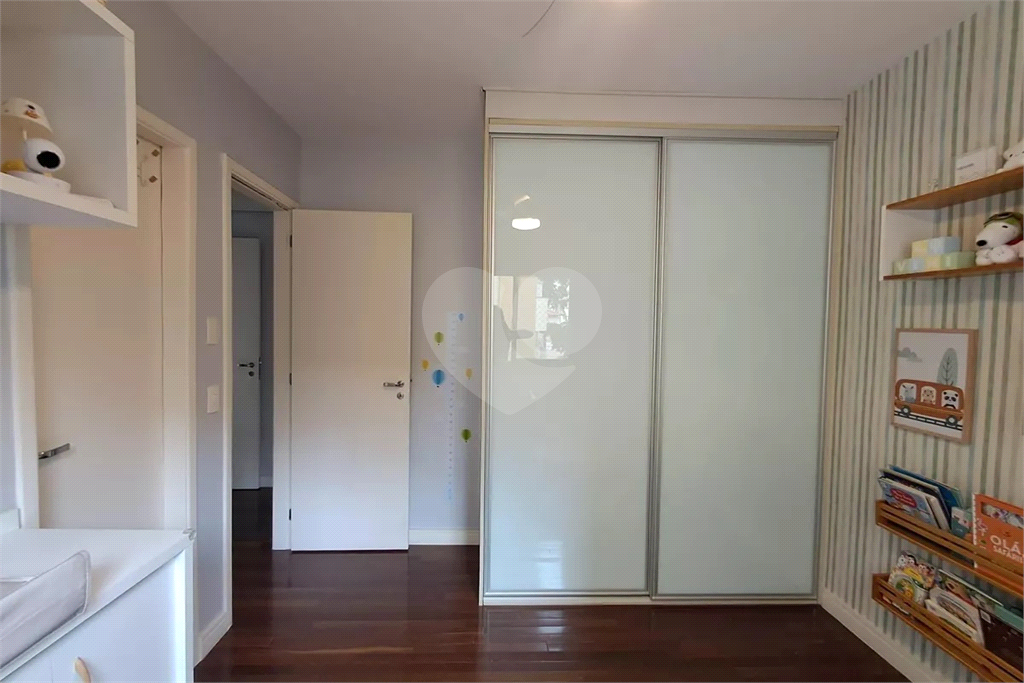 Apartamento Perdizes 3 suítes e 2 vagas de garagem 