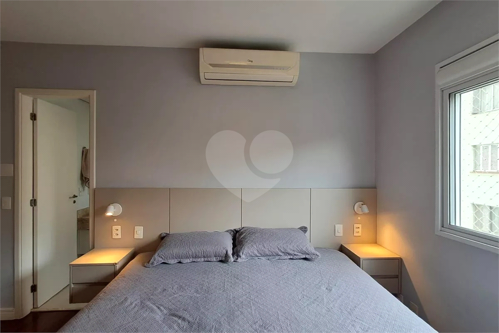 Apartamento Perdizes 3 suítes e 2 vagas de garagem 