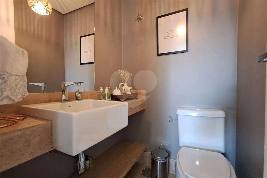 Apartamento Perdizes 3 suítes e 2 vagas de garagem 