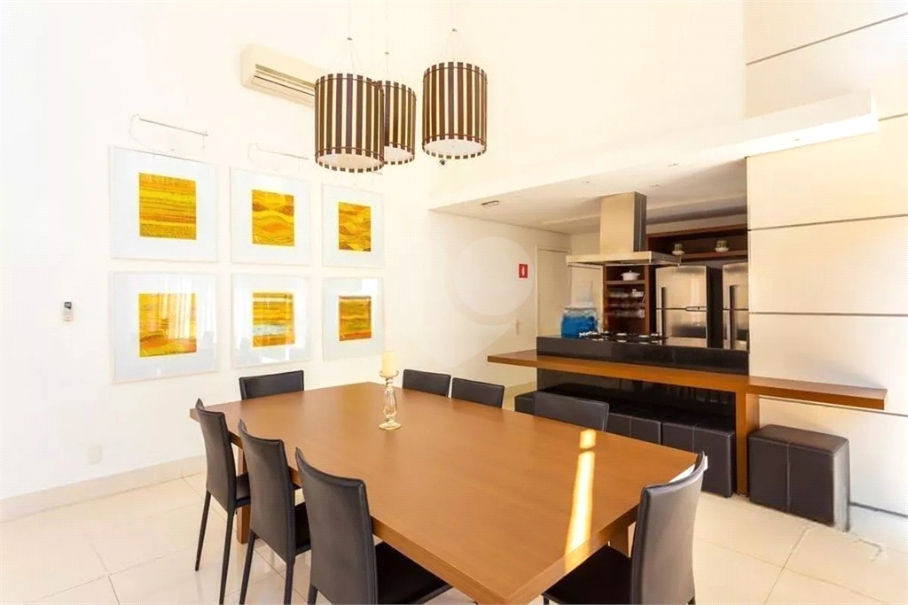 Apartamento Perdizes 3 suítes e 2 vagas de garagem 