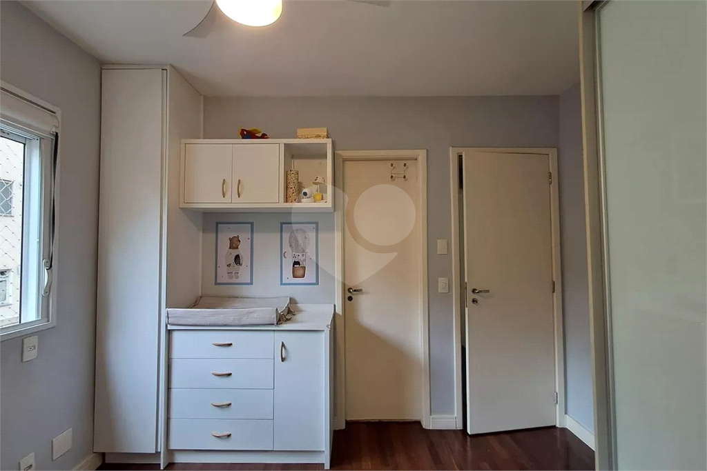 Apartamento Perdizes 3 suítes e 2 vagas de garagem 