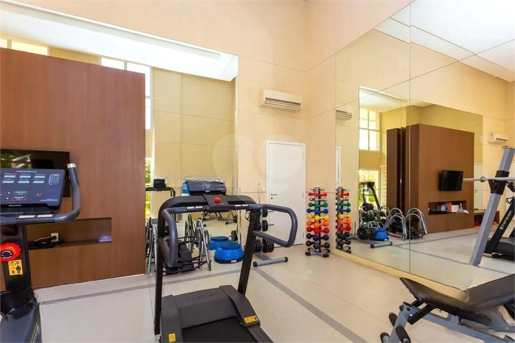 Apartamento Perdizes 3 suítes e 2 vagas de garagem 