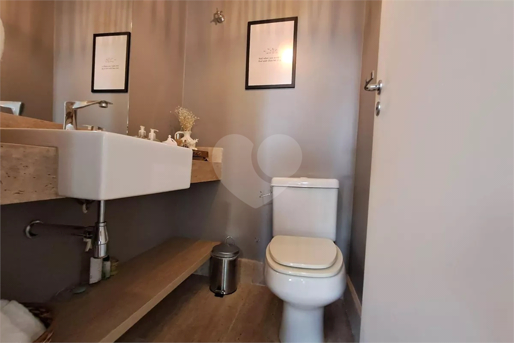 Apartamento Perdizes 3 suítes e 2 vagas de garagem 