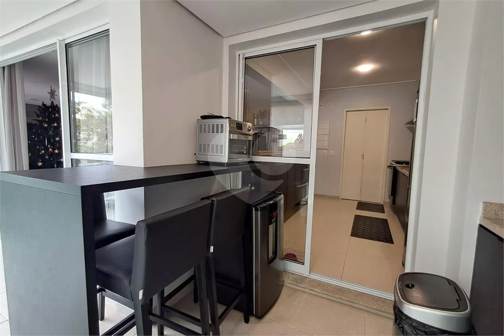 Apartamento Perdizes 3 suítes e 2 vagas de garagem 