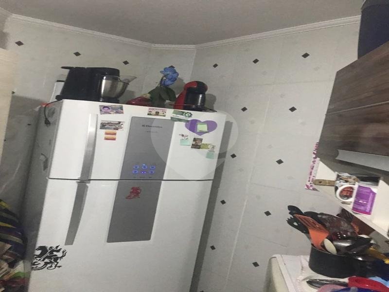 Apartamento à venda com 2 quartos, 68m² - Foto 12