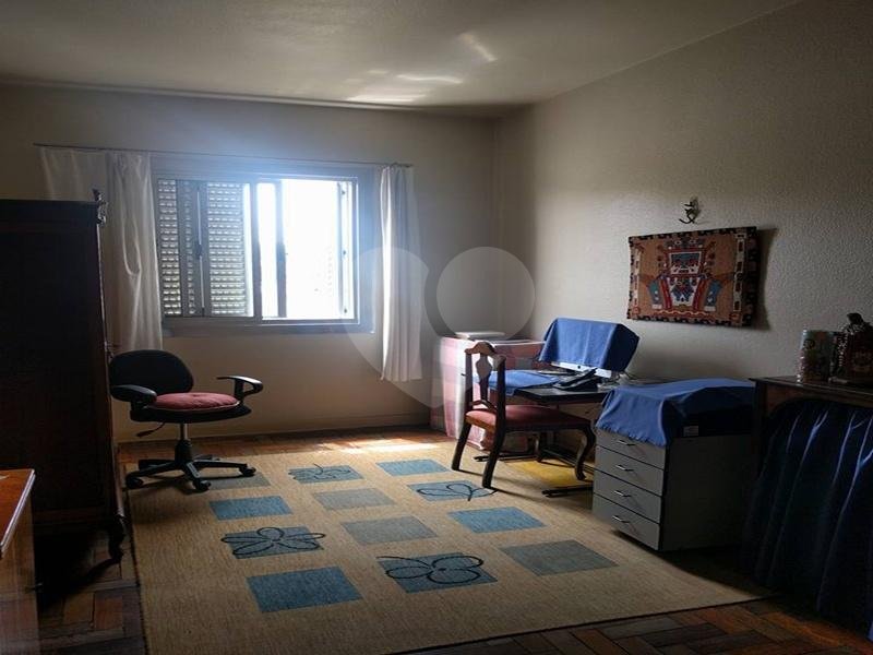 Apartamento à venda com 3 quartos, 100m² - Foto 4