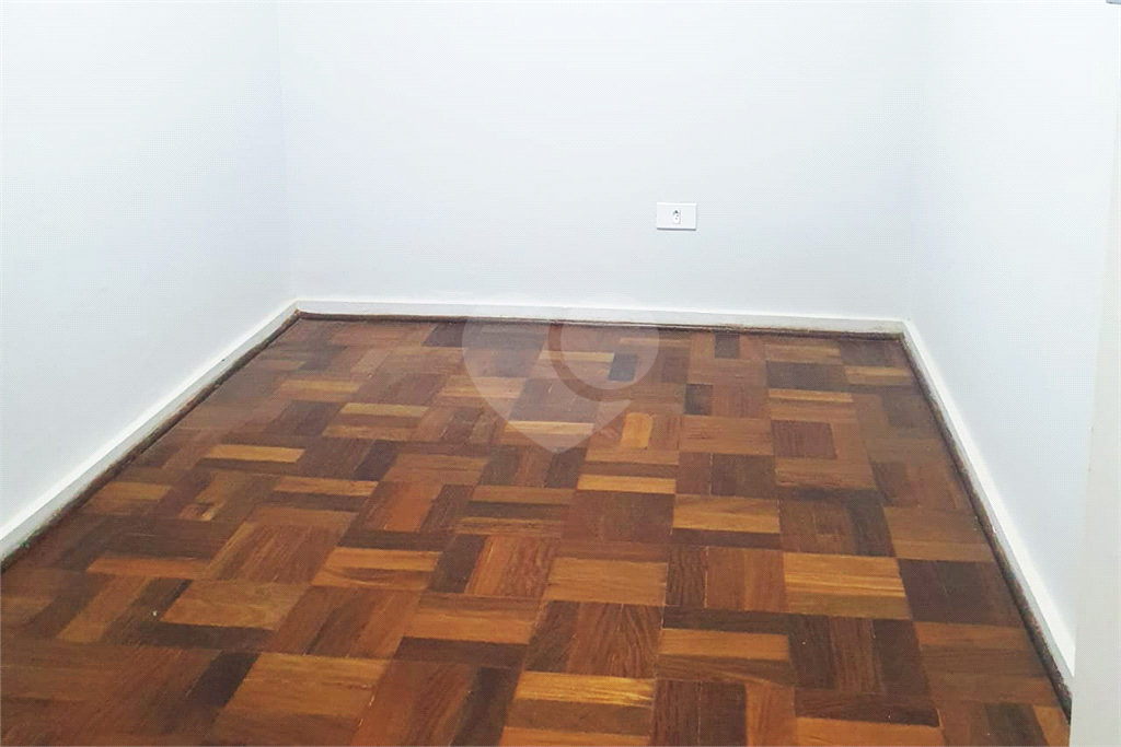 APARTAMENTO em HIGIENÓPOLIS