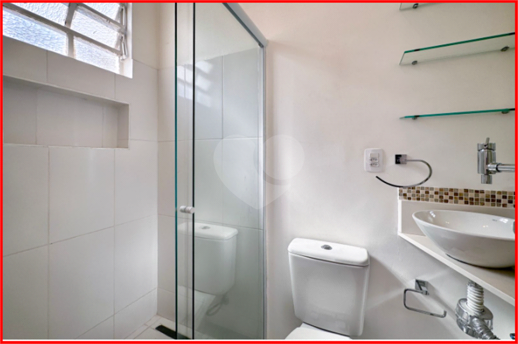 APARTAMENTO em HIGIENÓPOLIS