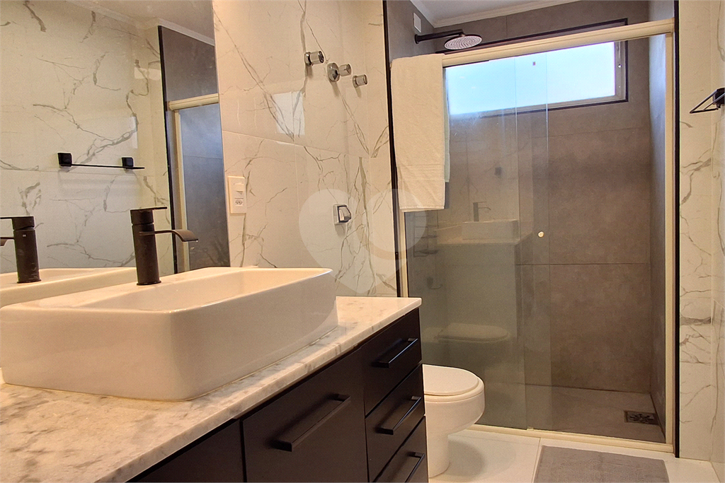 APARTAMENTO em HIGIENÓPOLIS