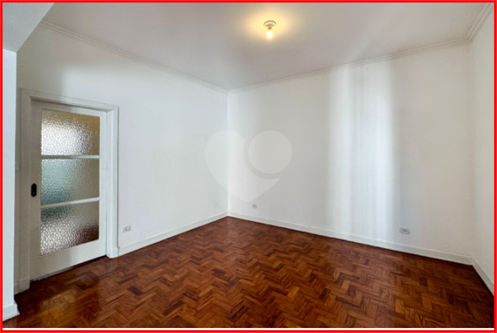 APARTAMENTO em HIGIENÓPOLIS