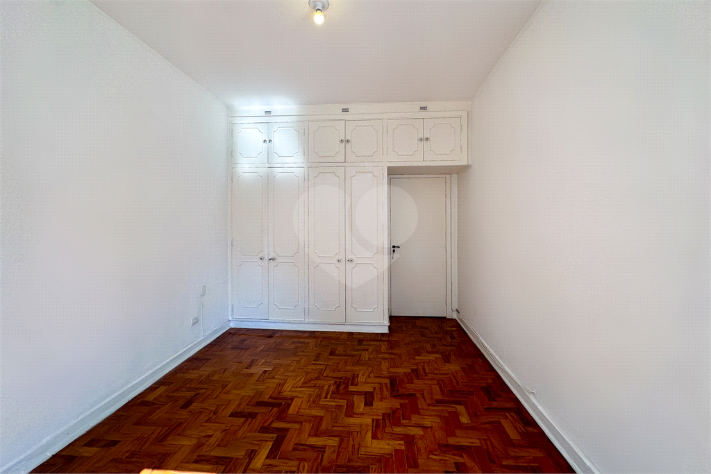 APARTAMENTO em HIGIENÓPOLIS