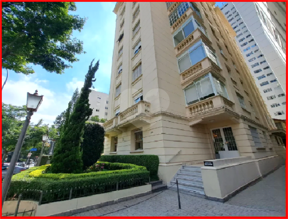 APARTAMENTO em HIGIENÓPOLIS
