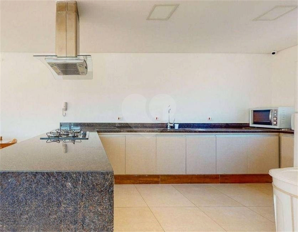 Apartamento no Campo Belo Para Venda.