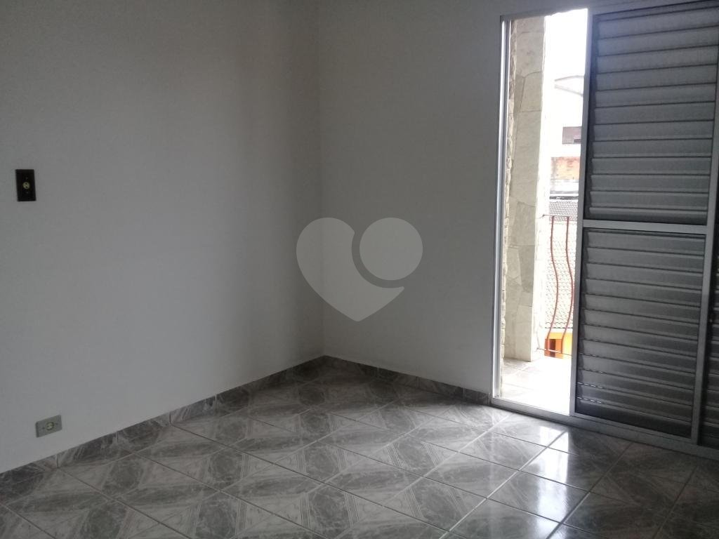 Ótimo sobrado para venda e locação na Vila Pedra Branca