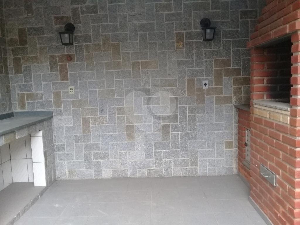 Ótimo sobrado para venda e locação na Vila Pedra Branca