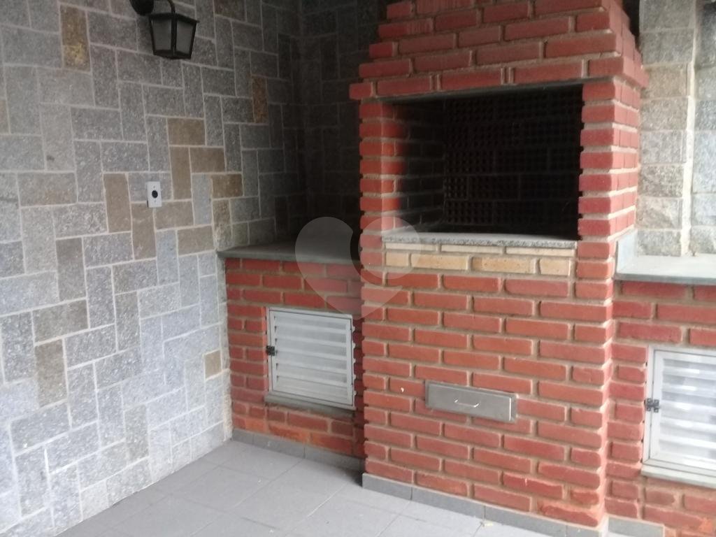 Ótimo sobrado para venda e locação na Vila Pedra Branca