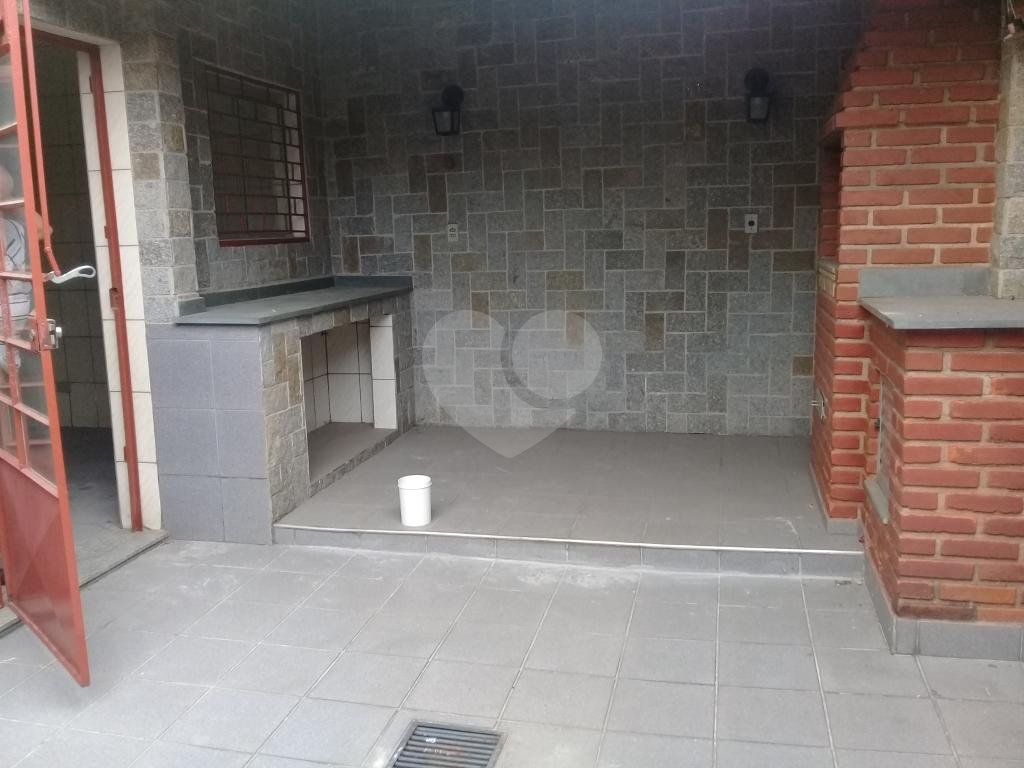 Ótimo sobrado para venda e locação na Vila Pedra Branca