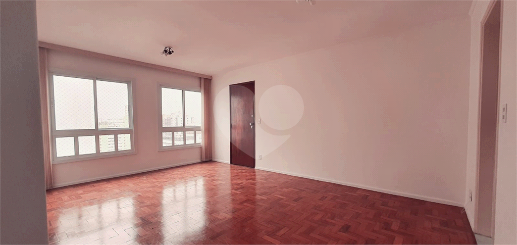 Imóvel de 98m² com 3 quartos, 1 suíte, sala ampla e academia 01 vaga Perdizes 