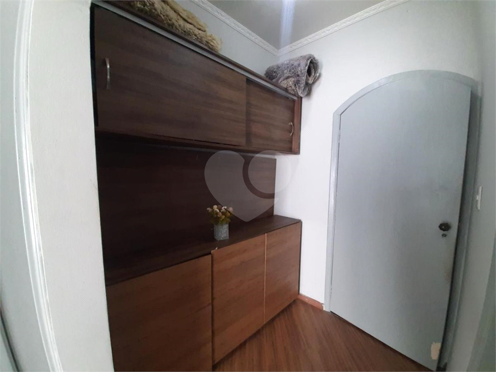 Sobrado em Rua Fechada localizado em área nobre do Jardim Guapira ,4 dormitórios 2 suítes e piscina 