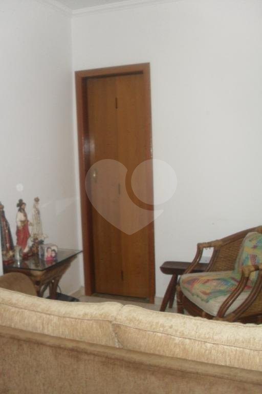Sobrado de condomínio com 2 suítes na Vila Matilde, preço de ocasião!!!