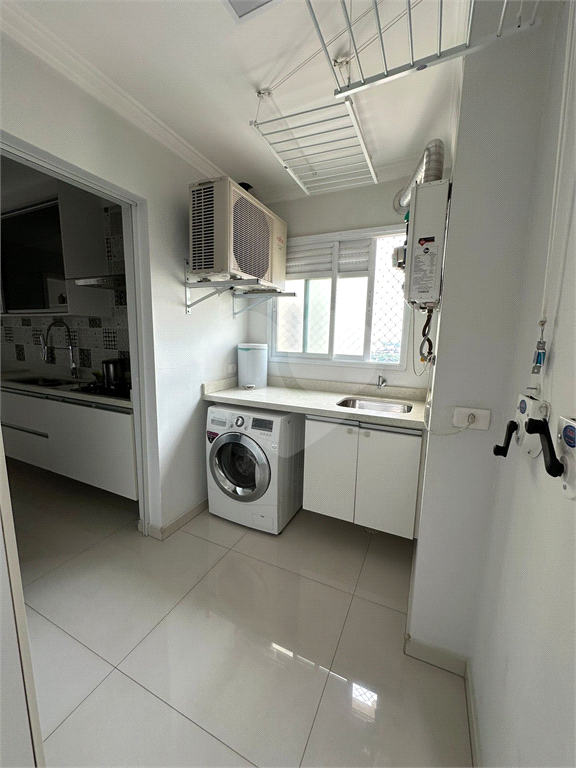 Apartamento à venda com 3 quartos, 92m² - Foto 12