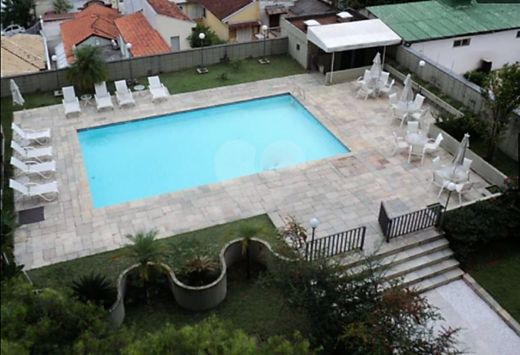 Apartamento à venda em Santana, amplo, claro e charmoso