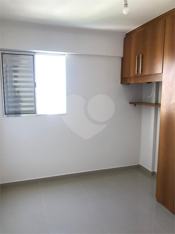 Apartamento, 2 dormitórios condominio baixo 