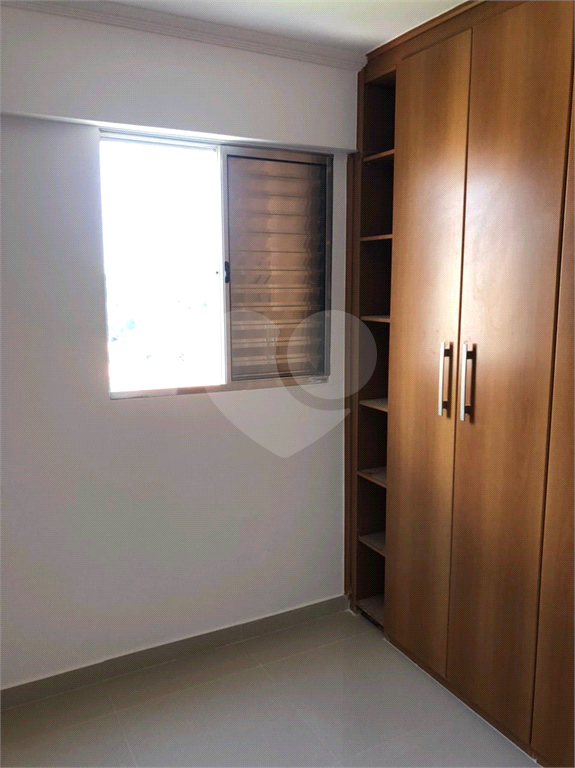 Apartamento, 2 dormitórios condominio baixo 