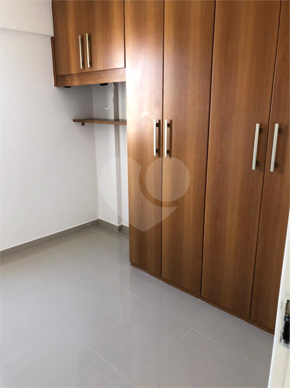 Apartamento, 2 dormitórios condominio baixo 