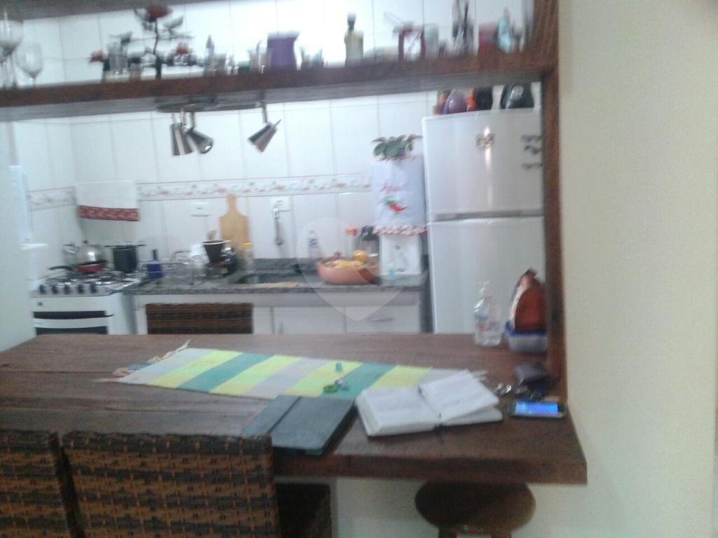 Apartamento, 2 dormitórios condominio baixo 