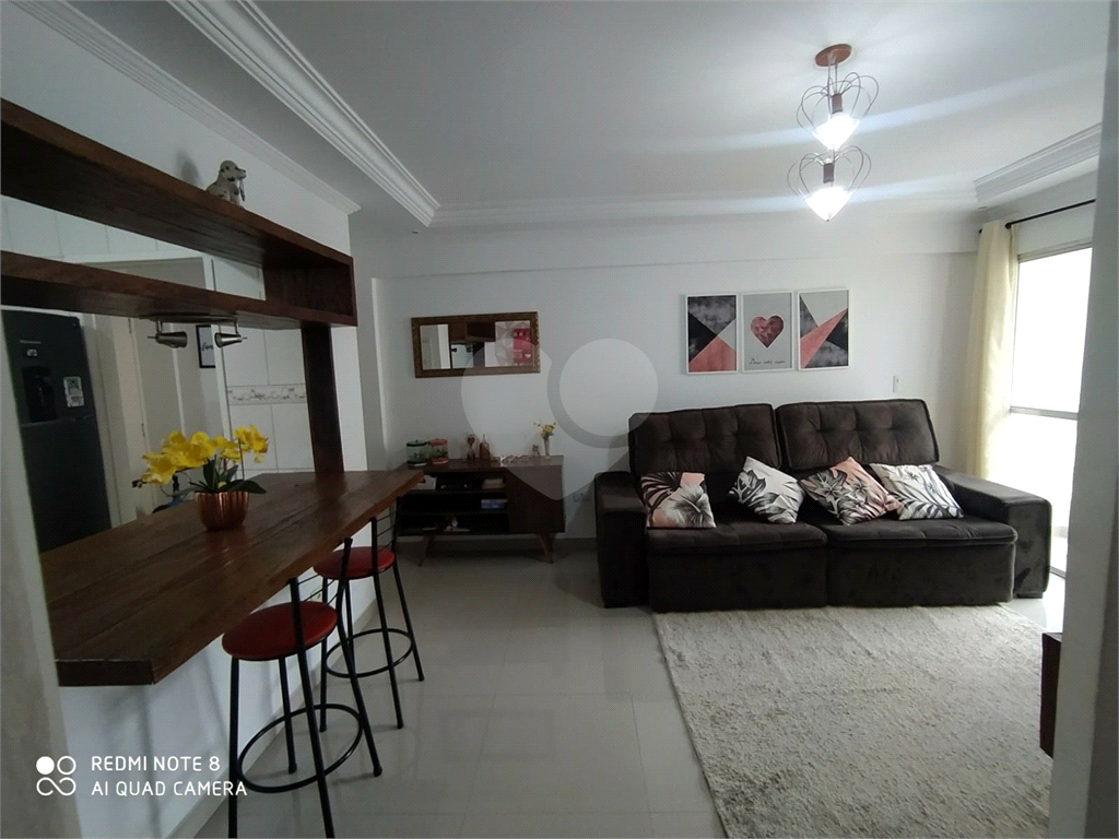 Apartamento, 2 dormitórios condominio baixo 