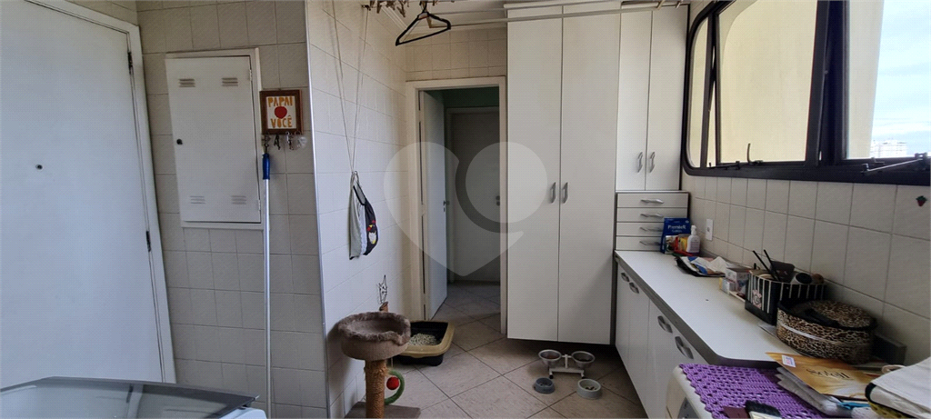 APARTAMENTO em HORTO FLORESTAL