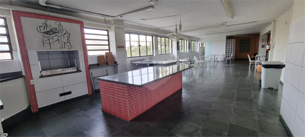 APARTAMENTO em HORTO FLORESTAL