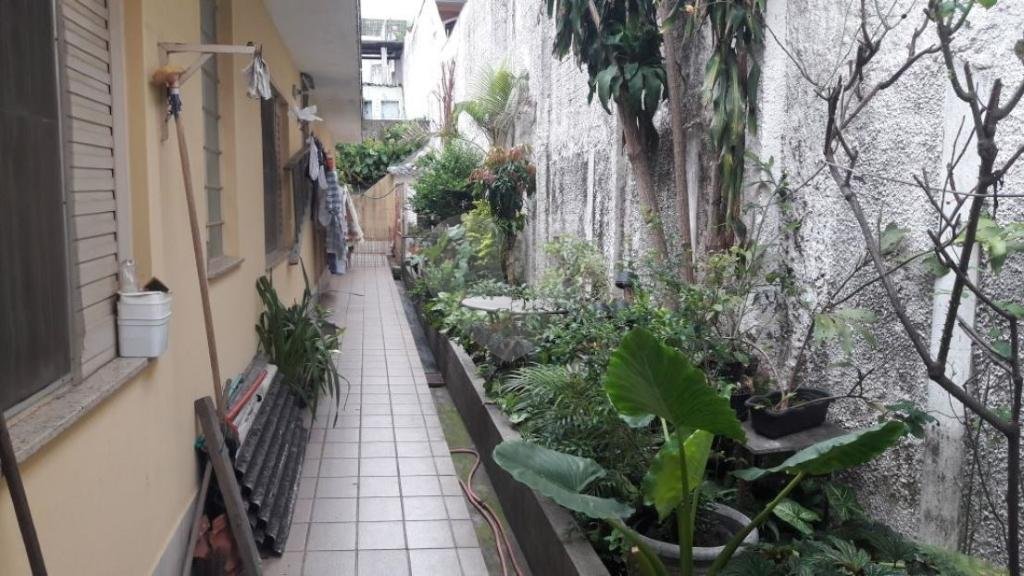TERRENO STA TERESINHA