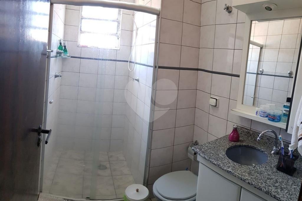 Sobrado à venda com 3 quartos, 200m² - Foto 6