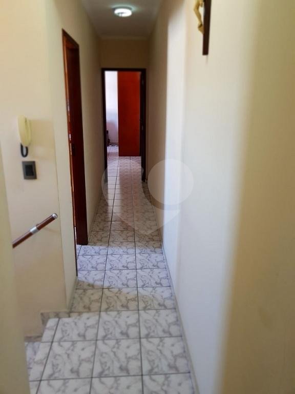 Sobrado à venda com 3 quartos, 200m² - Foto 3