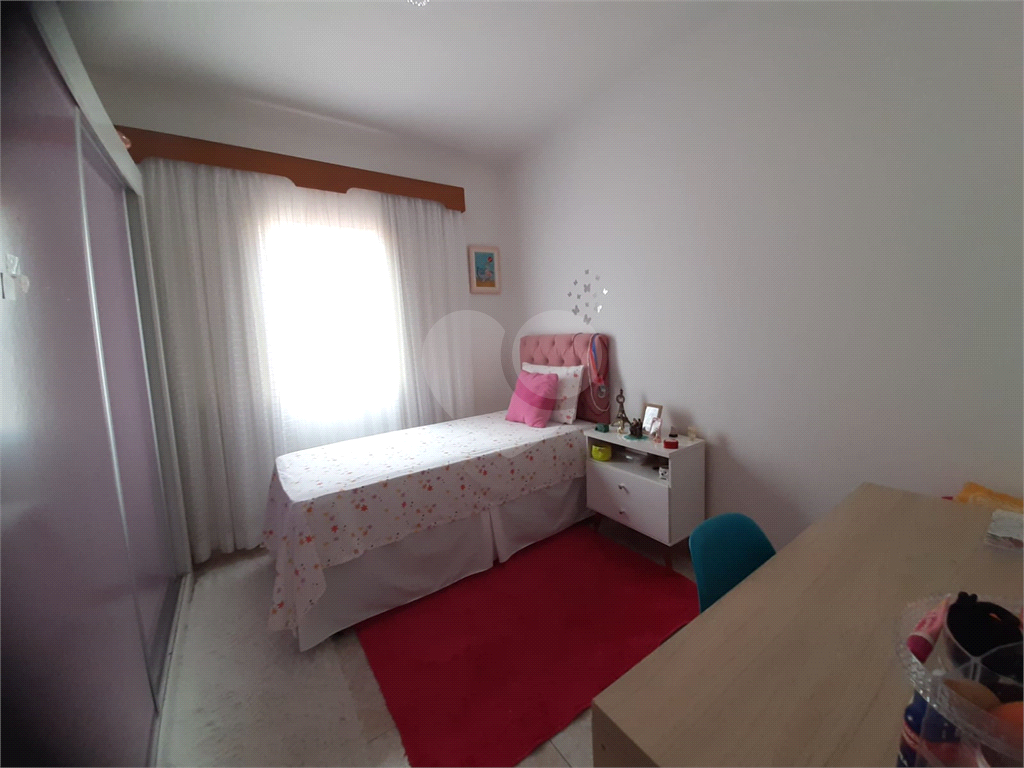 Casa 4 dormitórios, 1 vaga 