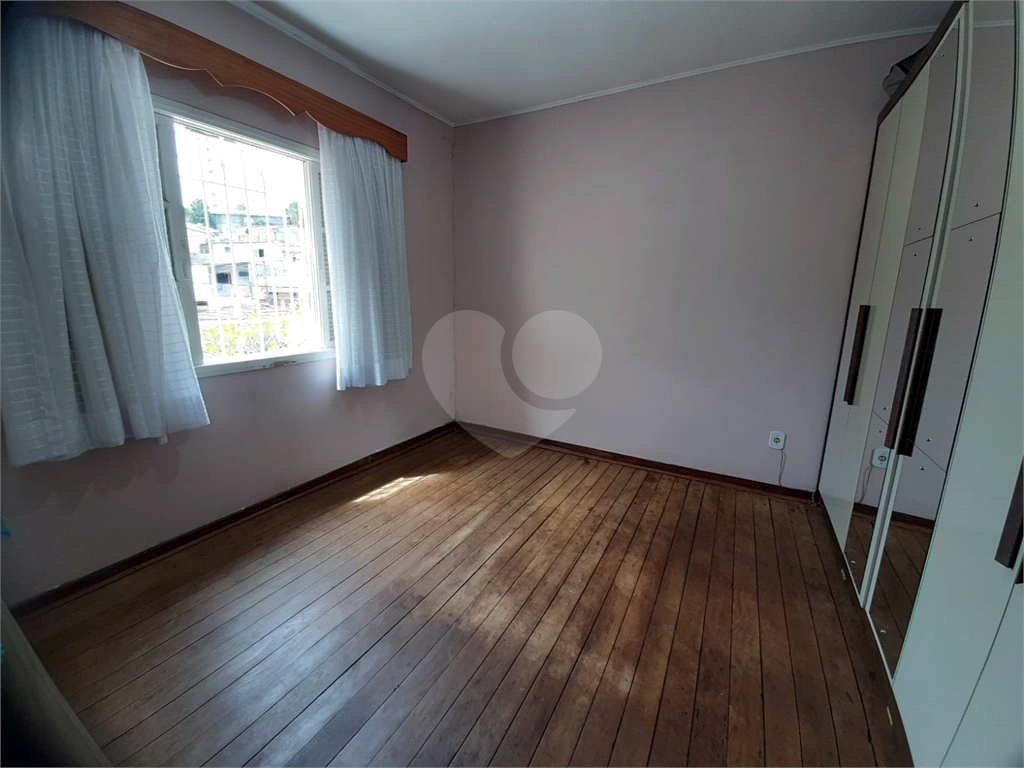 Casa 4 dormitórios, 1 vaga 
