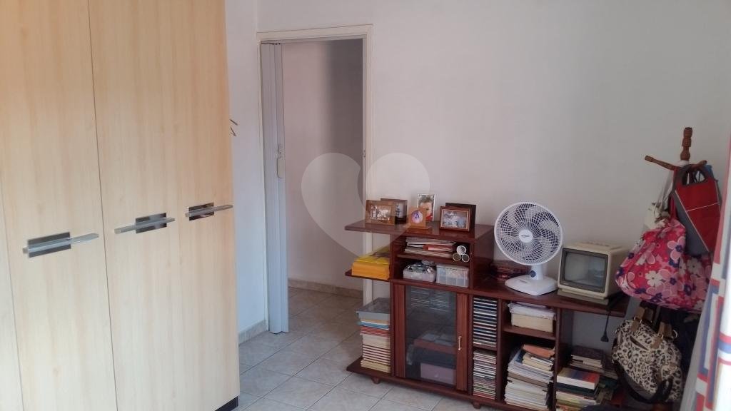 Casa 4 dormitórios, 1 vaga 