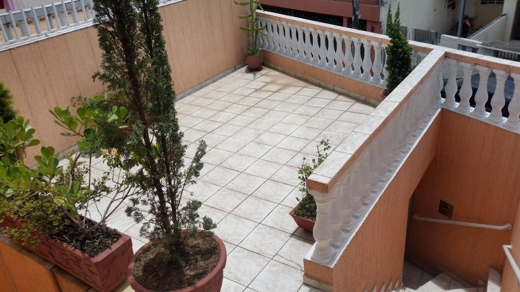 Casa 4 dormitórios, 1 vaga 