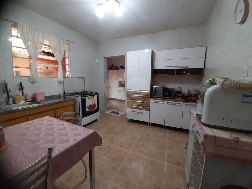 Casa 4 dormitórios, 1 vaga 