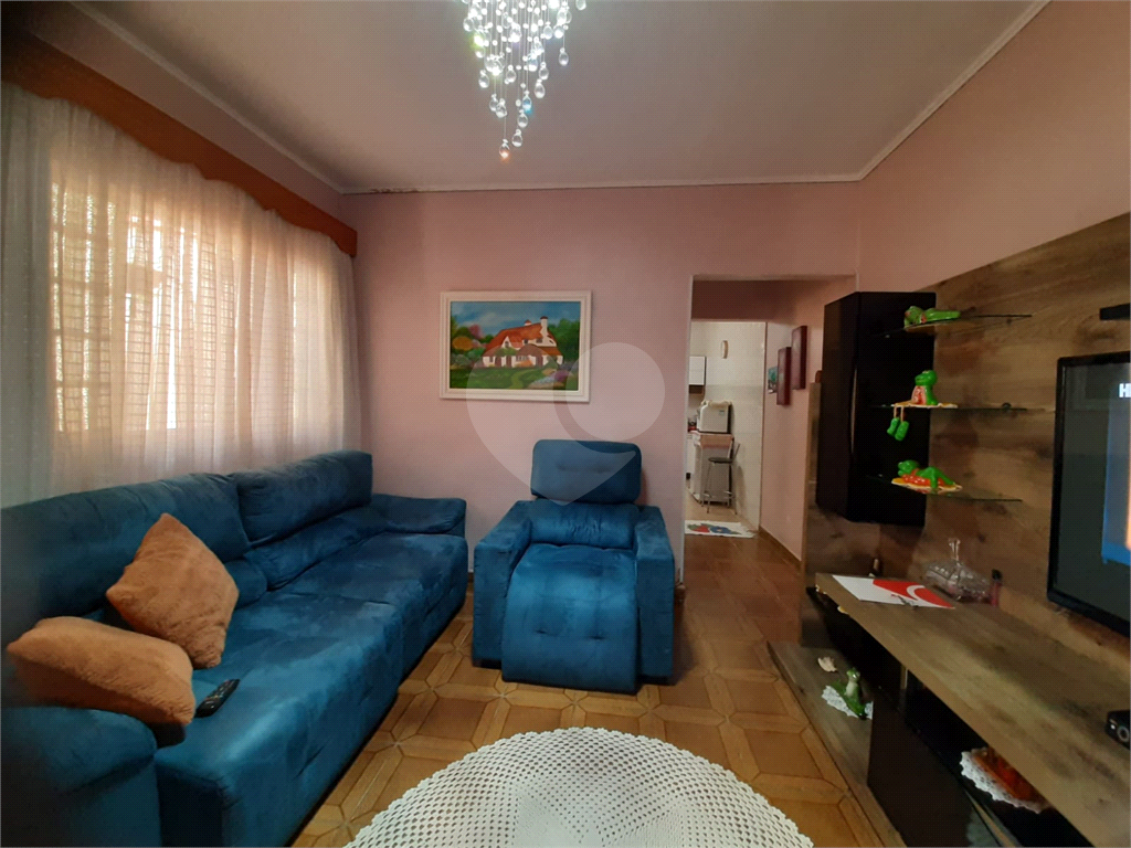 Casa 4 dormitórios, 1 vaga 