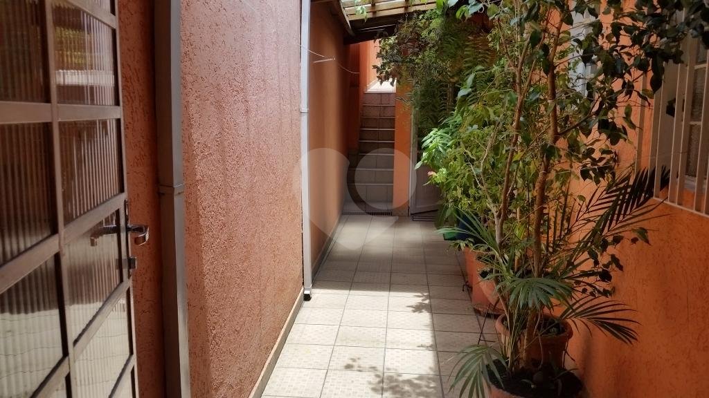 Casa 4 dormitórios, 1 vaga 