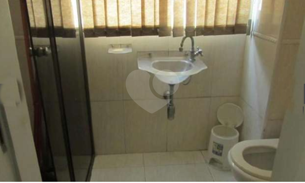 Excelente sala comercial na melhor rua do Centro!
