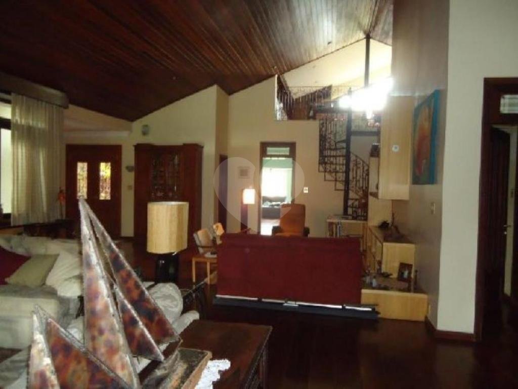 CASA TÉRREA em JARDIM FLORESTA