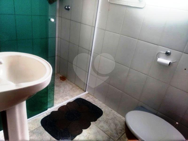 Prédio com Galpão no piso térreo e Casa no piso Superior a Venda na região da Vila Prudente