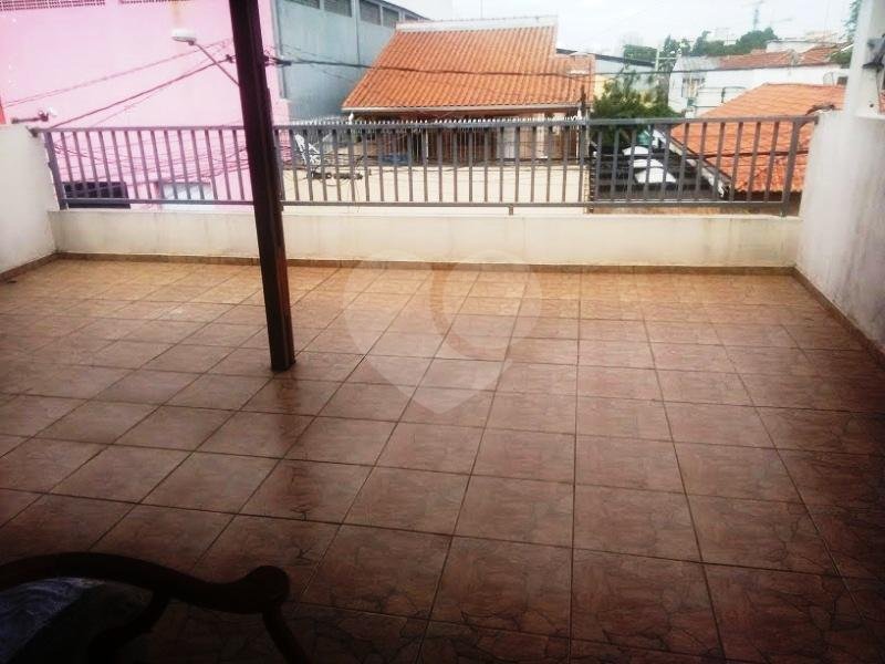 Prédio com Galpão no piso térreo e Casa no piso Superior a Venda na região da Vila Prudente