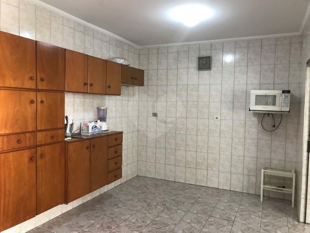 Casa térrea à venda no Parque Vitória